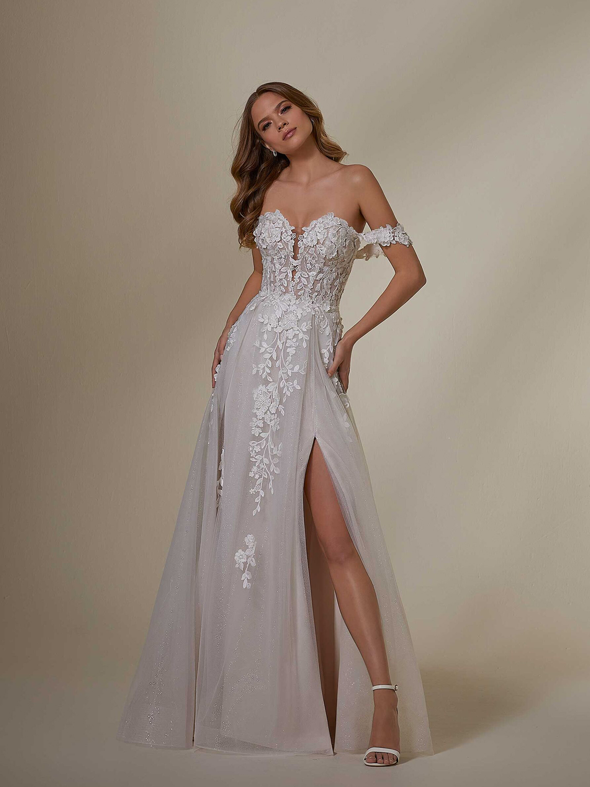 Mori Lee 2550 - Size TBD